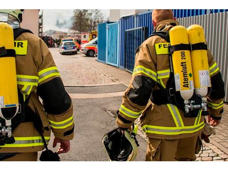 Treinamento de Brigada de Incêndio na República